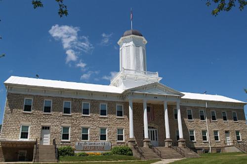 Mayville Limestone School Museum logo