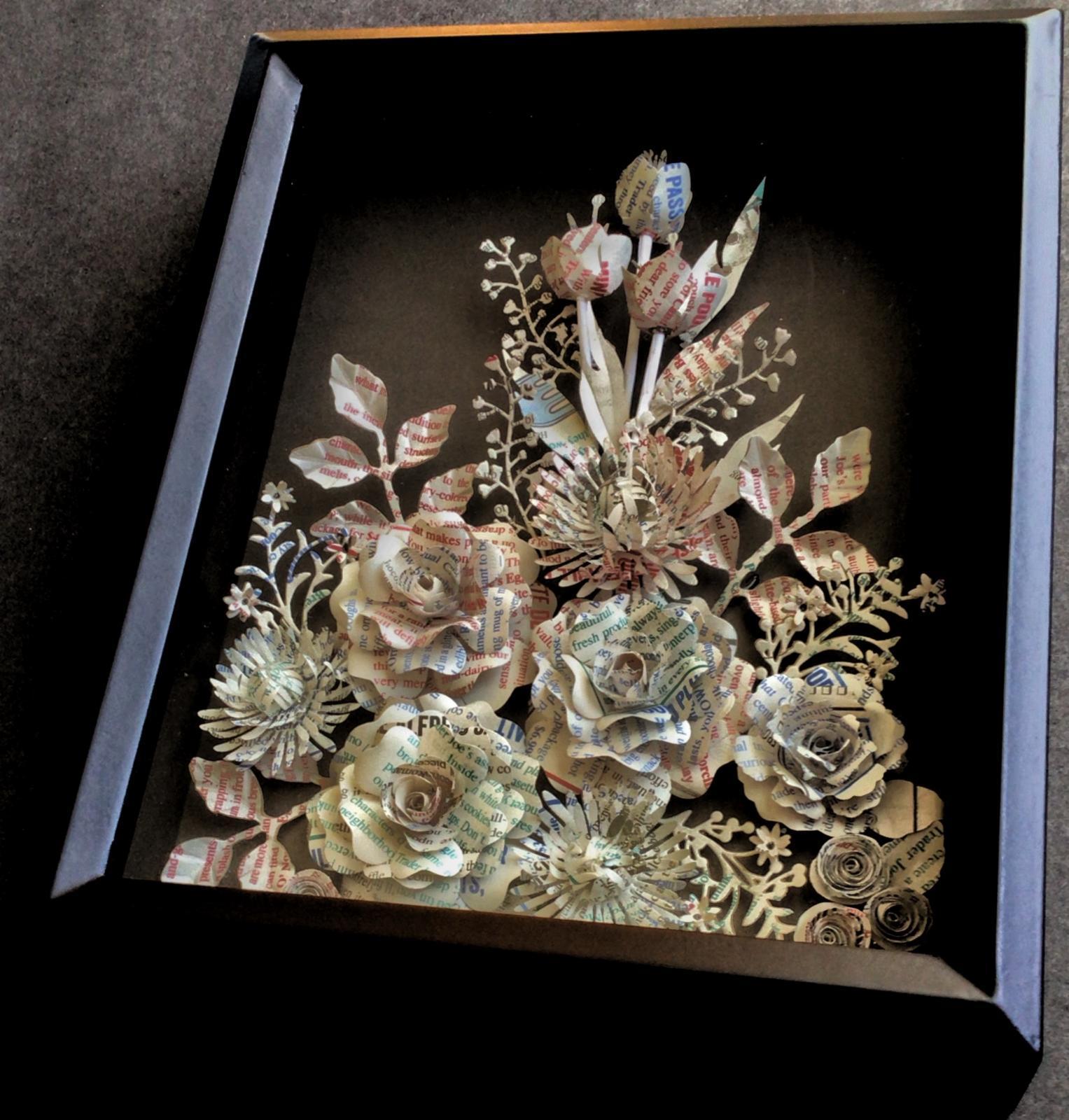 Wall Art 3D Handcrafted Vantage Print Paper Flower Arrangement Shadow