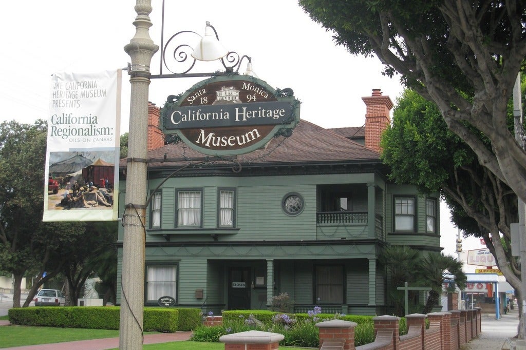 California Heritage Museum logo